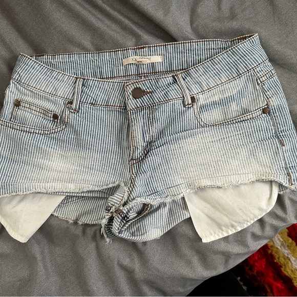 2000s Forever 21 shorts size 28 - Picture 1 of 1